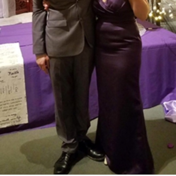 ‼️Bundle & Save‼️VERA WANG White Collection Dress - Picture 3 of 8